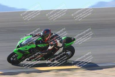 media/Nov-06-2023-Moto Forza (Mon) [[ce023d0744]]/2-Advanced Group/Session 2 (Bowl Speed Pans)/